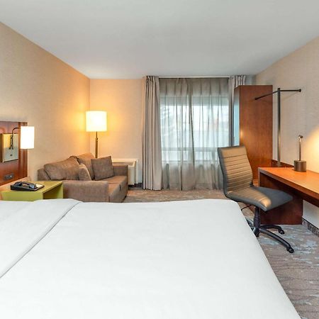 Comfort Inn Airport Winnipeg Buitenkant foto
