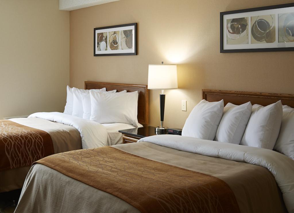 Comfort Inn Airport Winnipeg Buitenkant foto