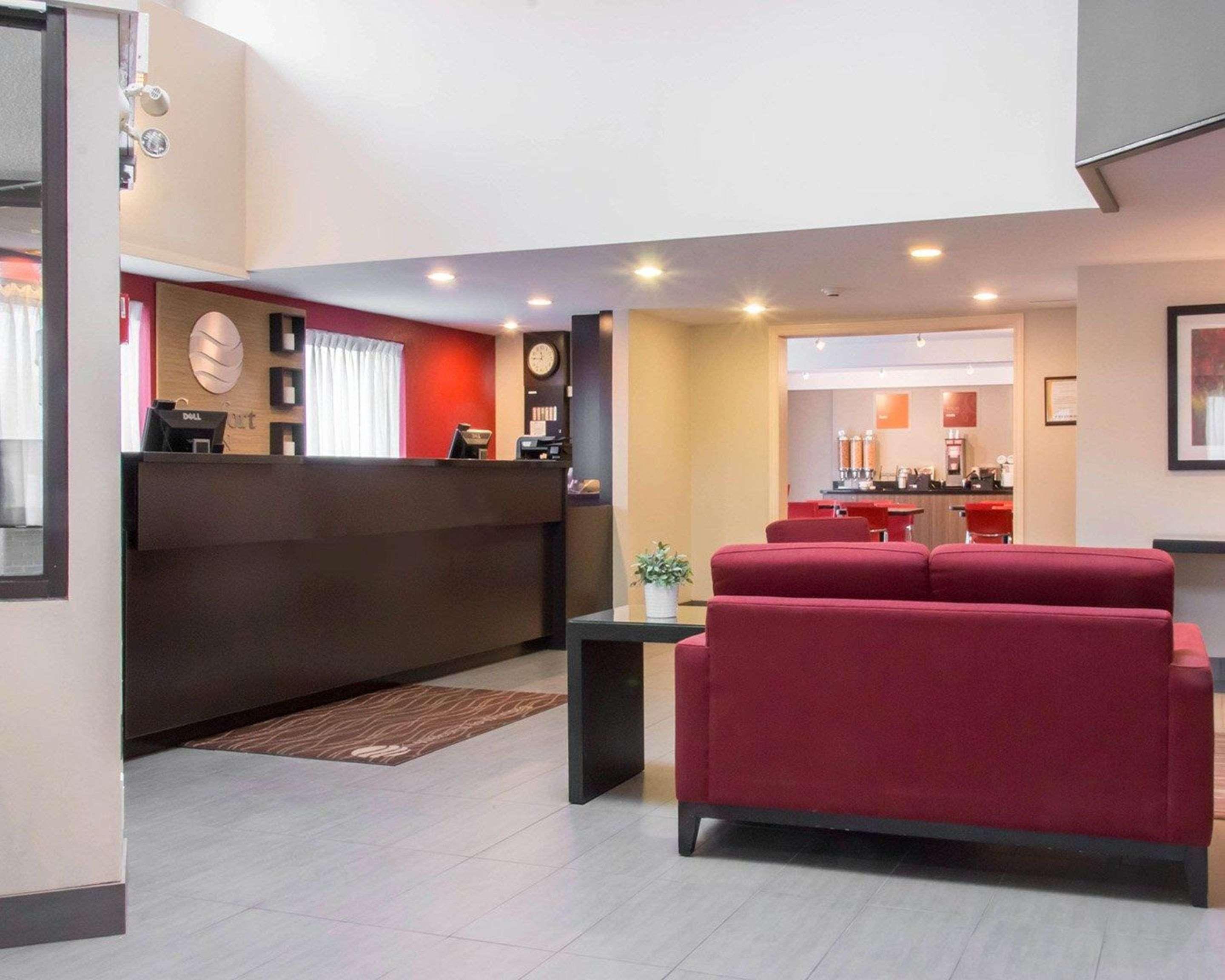 Comfort Inn Airport Winnipeg Buitenkant foto