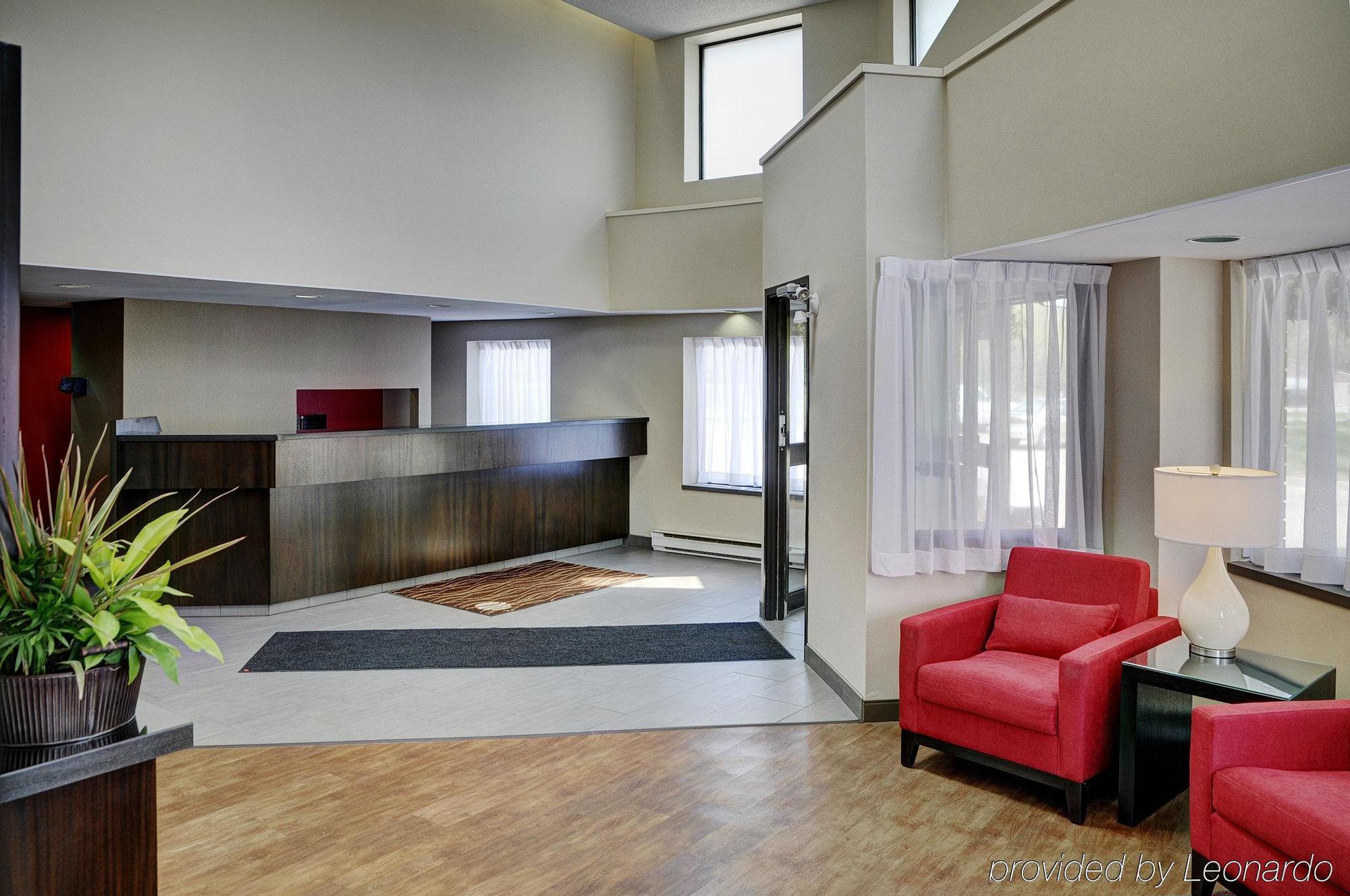Comfort Inn Airport Winnipeg Buitenkant foto