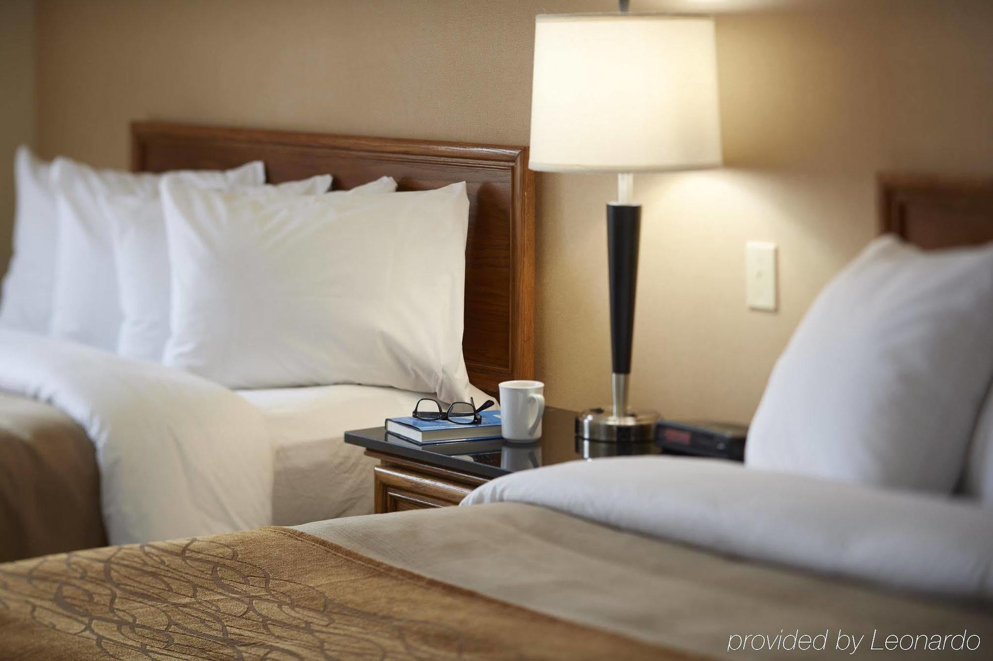 Comfort Inn Airport Winnipeg Buitenkant foto