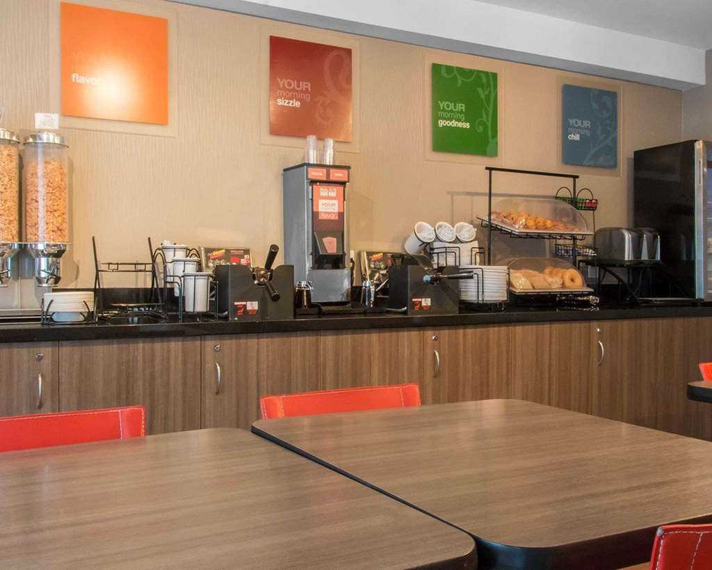 Comfort Inn Airport Winnipeg Restaurant foto