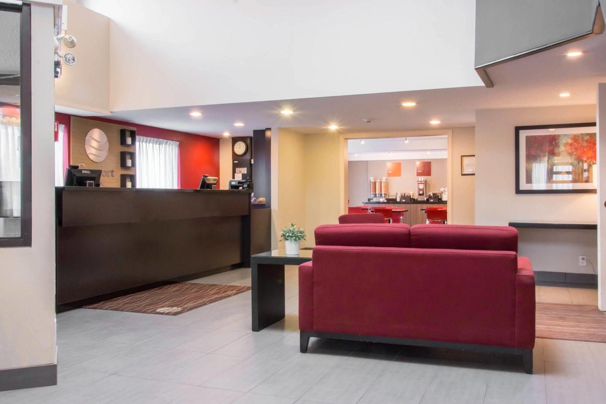 Comfort Inn Airport Winnipeg Buitenkant foto